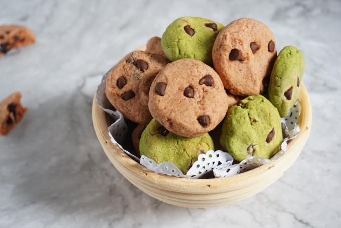 نمونه رایگان بیسکویت های تازه جوانه ای طعم بیسکویت برای تولید بیسکویت 3